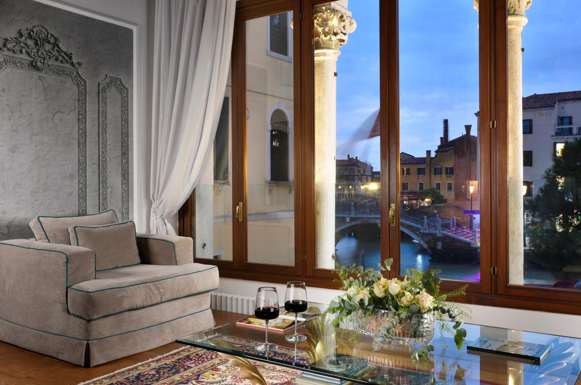 Swan Dolcevita Prestige Stay - Canal View & Exclusive Experience Venecia Exterior foto